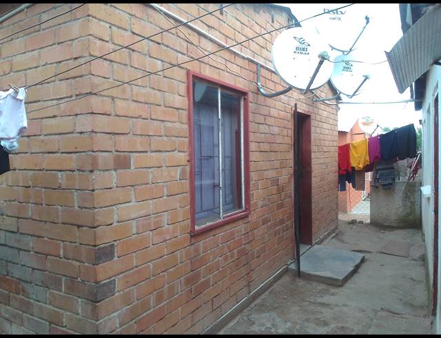 12 BEDROOM HOUSE FOR SALE IN WESTENBURG